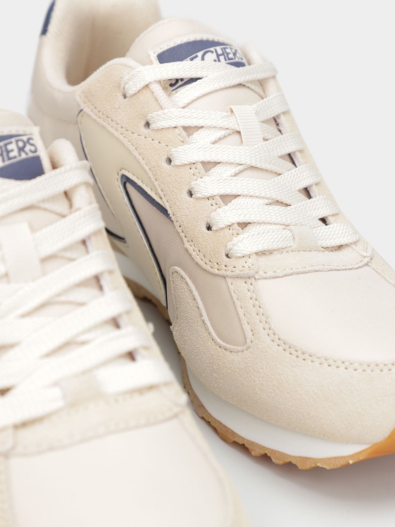 Кросівки повсякденні Skechers OG 85 - Swift and Sleek модель 177001 OFWT Фото