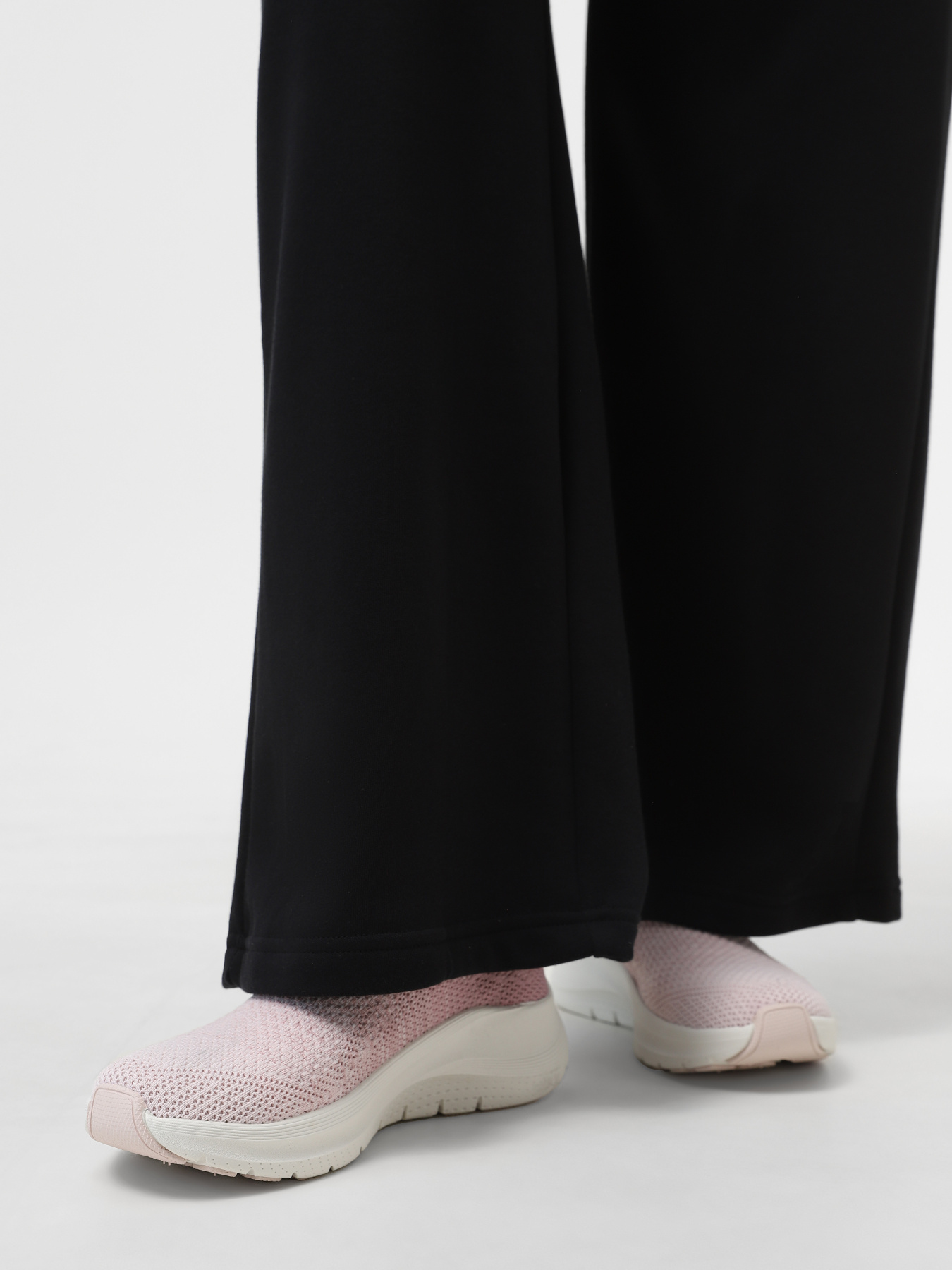 Слипоны Skechers Arch Fit 2.0 модель 150055 MVE Фото