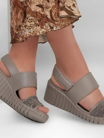 Босоножки Skechers Foamies: Pier Ave модель 111225 DKTP Фото