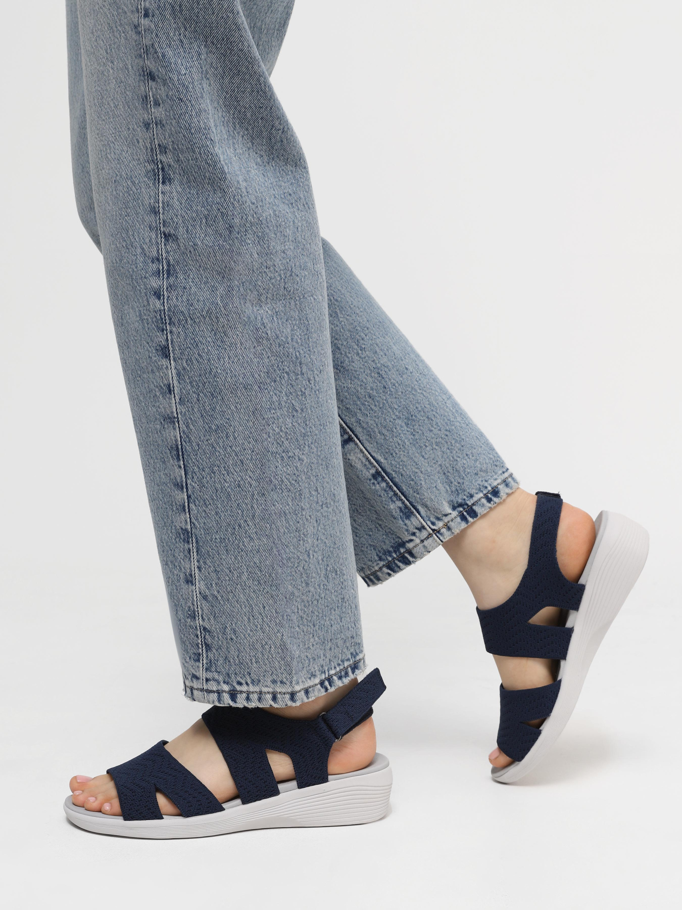 Сандалии Skechers Arya модель 163420 NVY Фото