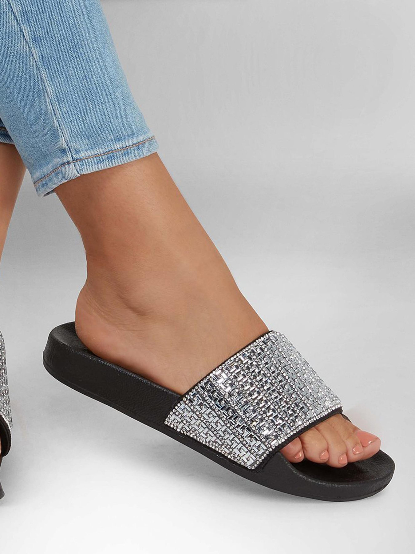 Шльопанці Skechers Pop Ups - New Spark модель 119320 BLK Фото