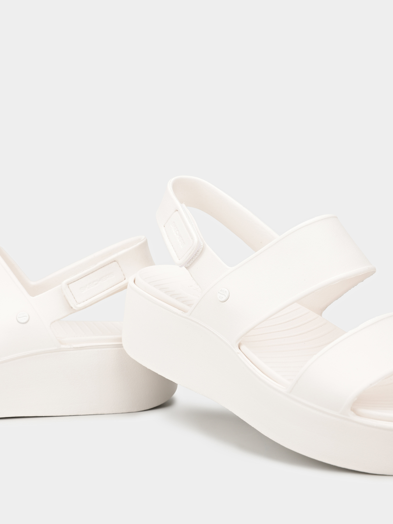 Сандалии Skechers Foamies: Arch Fit Upbeat - Sunrise модель 111257 WHT Фото