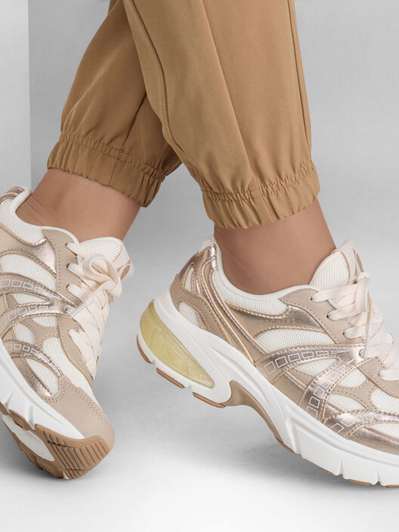 Кросівки Skechers Street™ Skechers Shadow - Stellar 90 Модель 177357 RSGD Фото