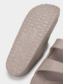 Шльопанці Skechers Foamies: Arch Fit Cali Breeze - Gold Star модель 111592 TPE Фото