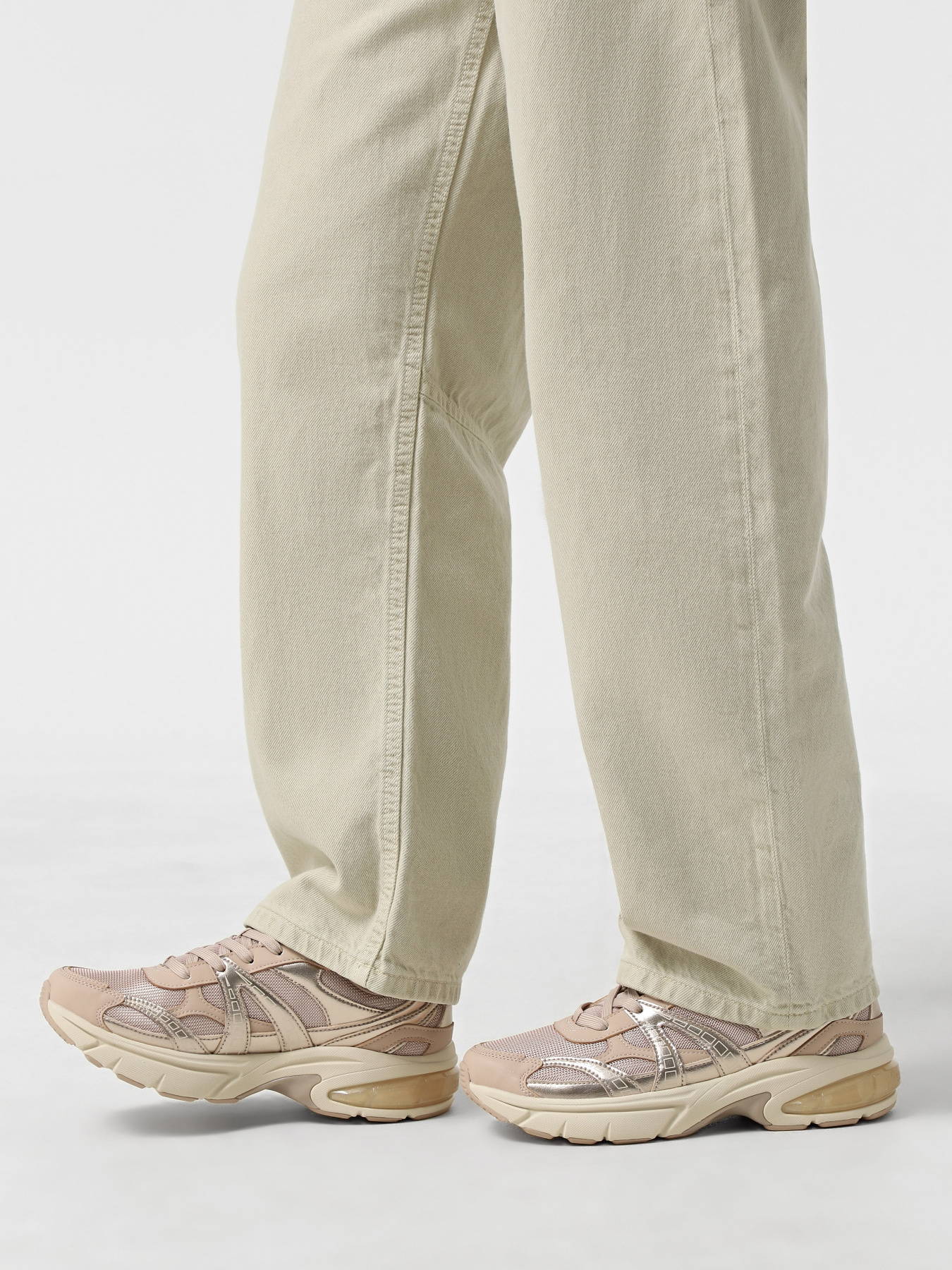 Кросівки повсякденні Skechers SKECHERS SHADOW модель 177357 SND Фото