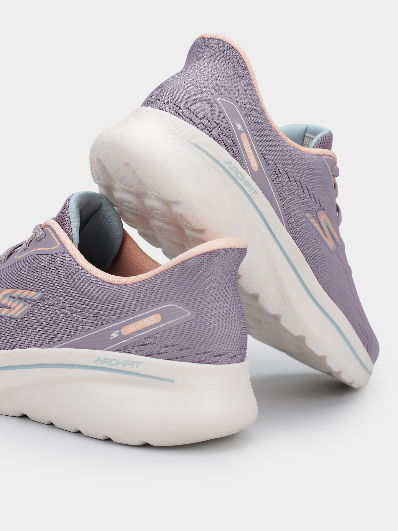 Кросівки для бігу Skechers Relaxed Fit: GO Walk Arch Fit N-Joy Модель 125840 MVE Фото
