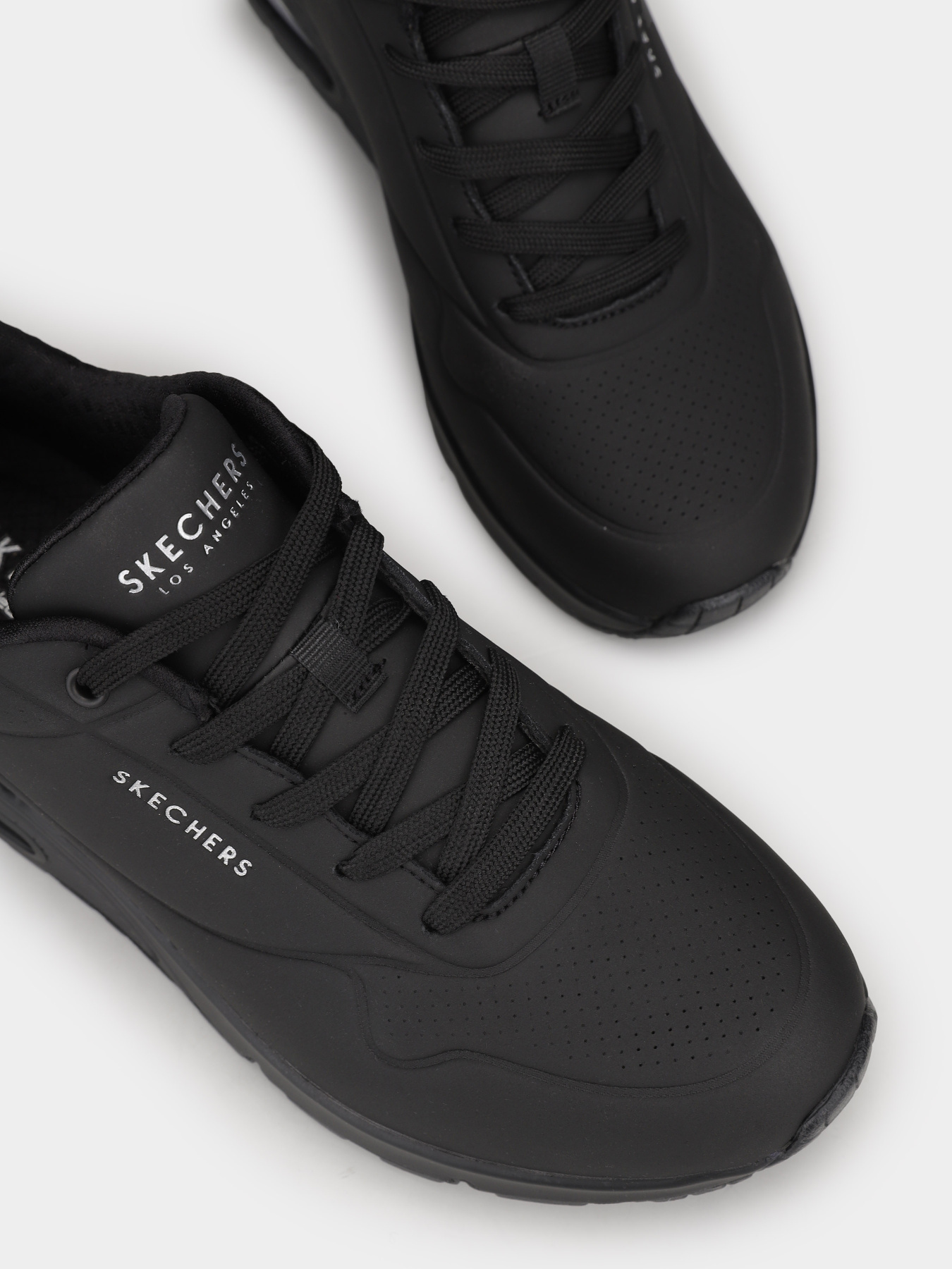 Кроссовки повседневные Skechers UNO модель 73667W BBK Фото