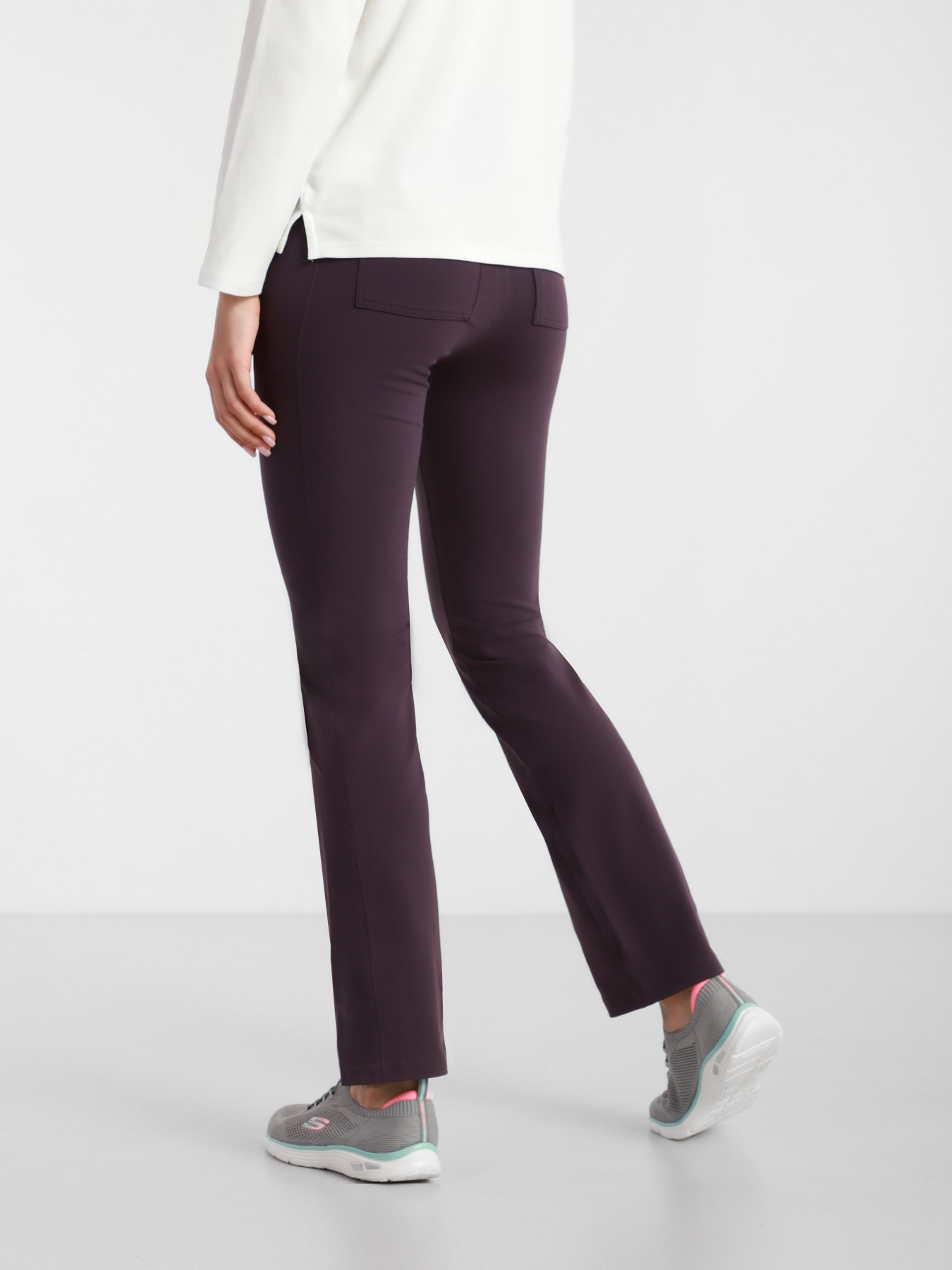 Спортивні штани Skechers GOwalk модель W03PT84 DKPR Спортивні штани Skechers GOwalk модель W03PT84 DKPR Фото