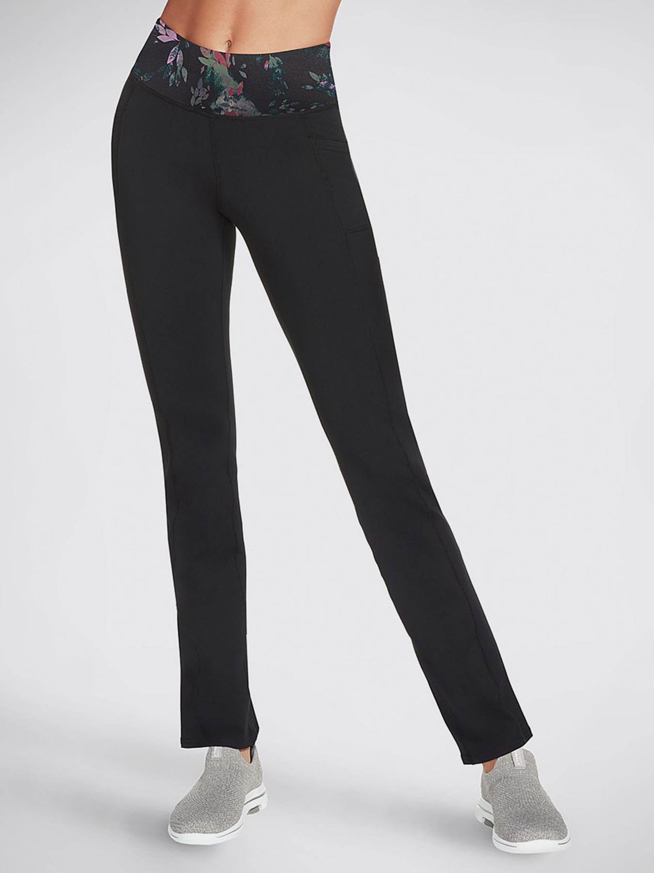 Штани спортивні Skechers GOwalk модель W1PT119 BMLT Фото