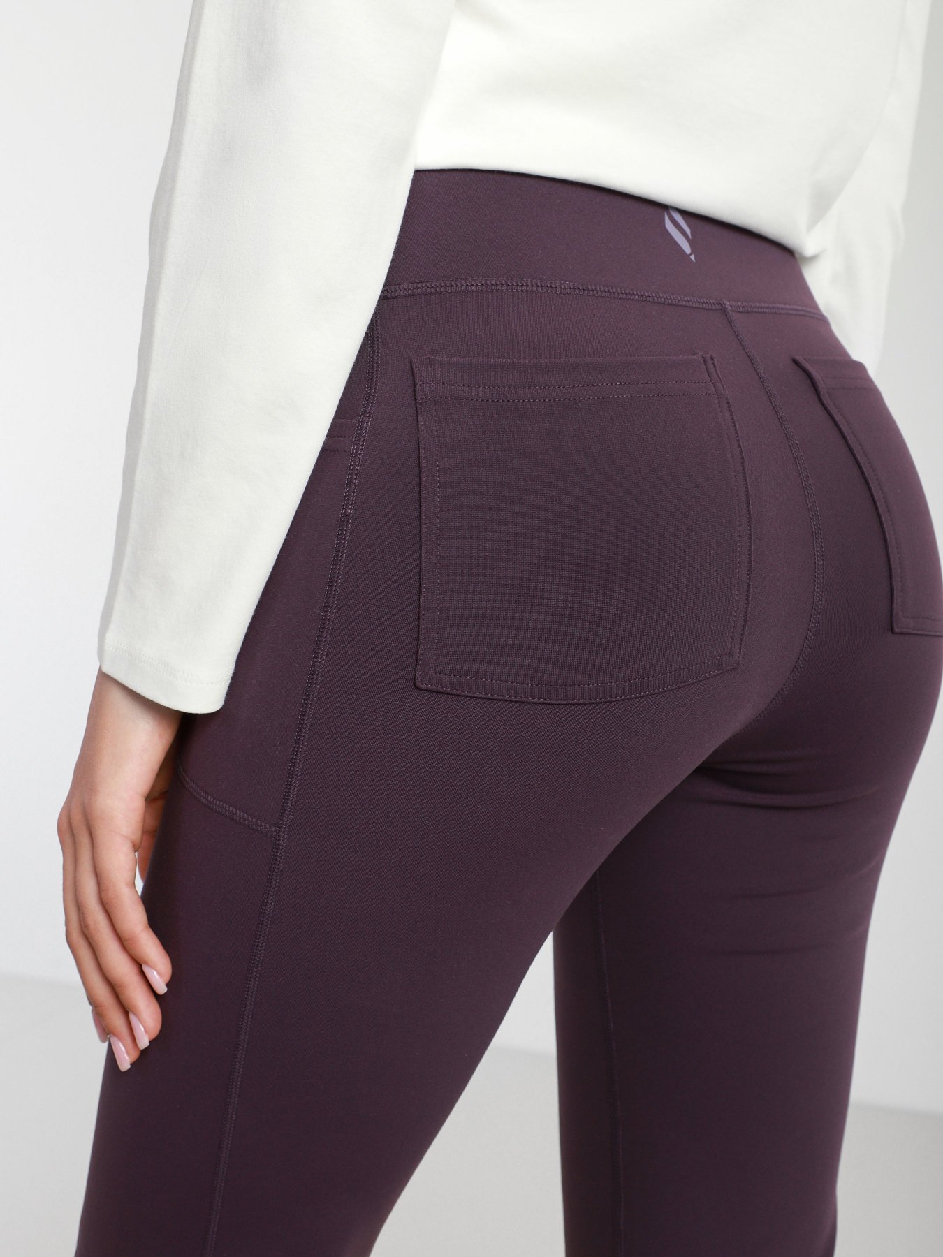 Штани спортивні Skechers GOwalk модель W1PT66 DKPR Фото