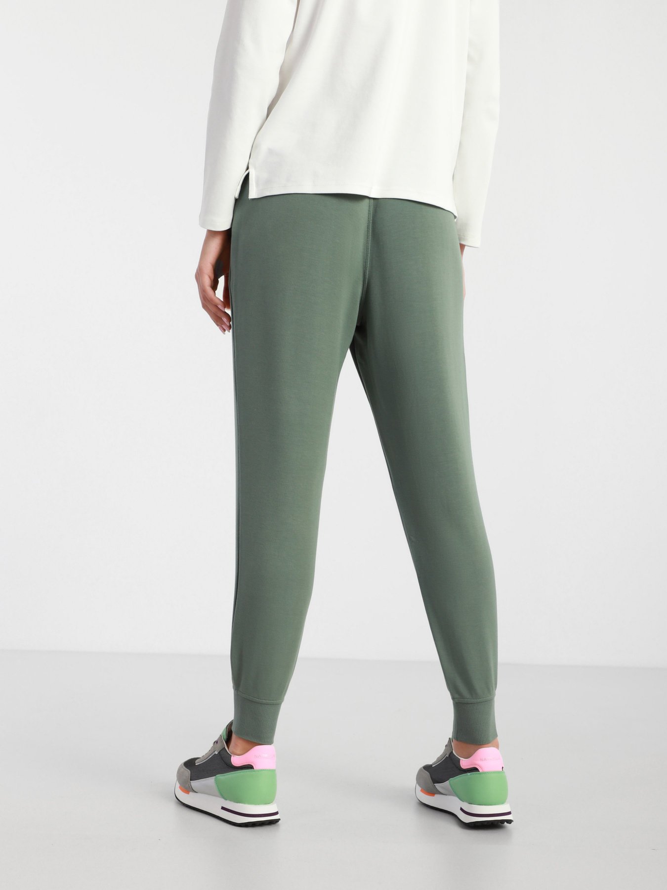 Штаны спортивные Skechers Apparel Restful модель W03PT49 LTGR Фото