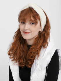 Повязка на голову Skechers Ribbed Knit Bow Headwrap модель SLK4011OFWT Фото