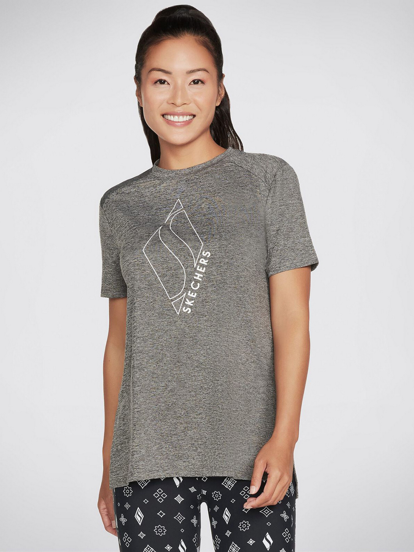 Футболка Skechers GoDri Diamond Blissful Tee модель W1TS327 BLK Фото