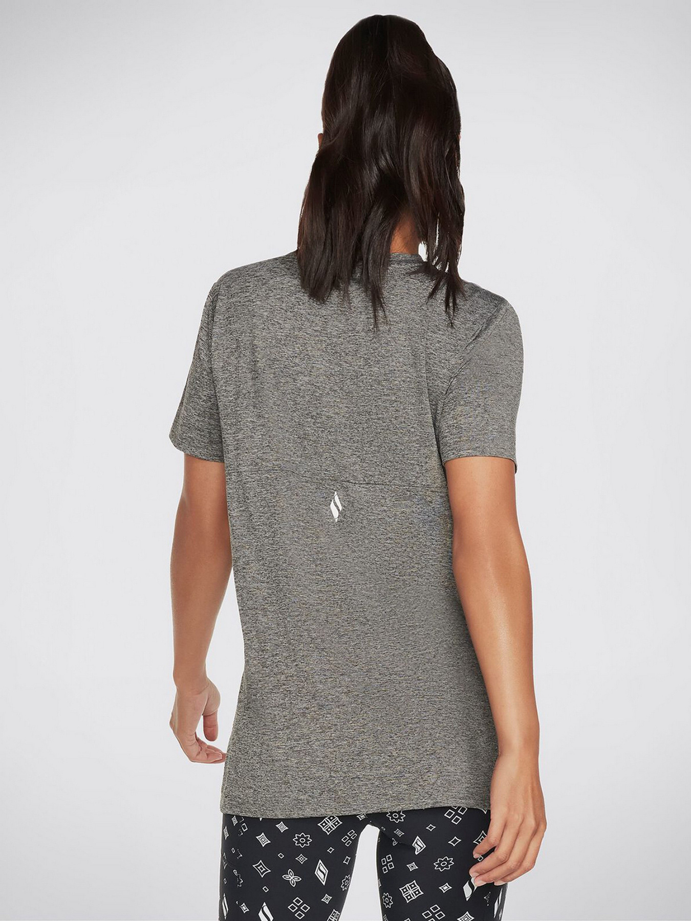 Футболка Skechers GoDri Diamond Blissful Tee модель W1TS327 BLK Фото