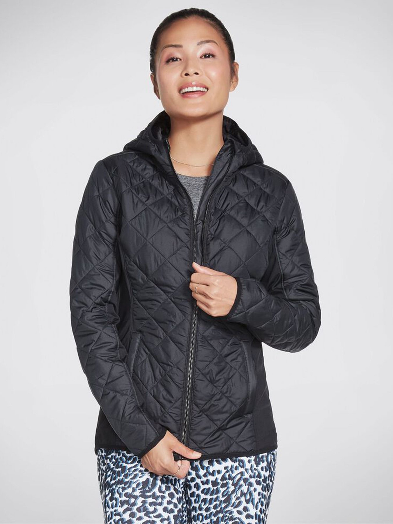 Демісезонна куртка Skechers GOwalk Wear Everyday модель W3JA245 BLK Фото