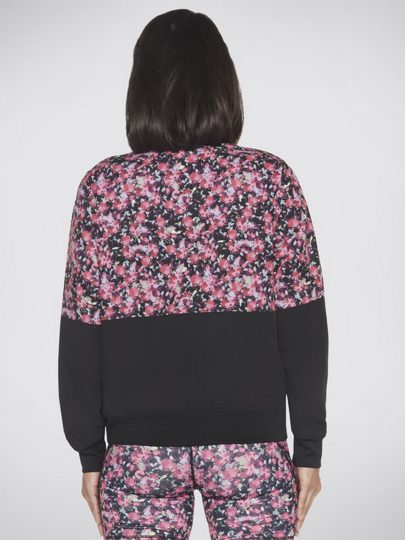 Бомбер Skechers Fantasy Fields модель WJA314 BKRB Бомбер Skechers Fantasy Fields модель WJA314 BKRB Фото