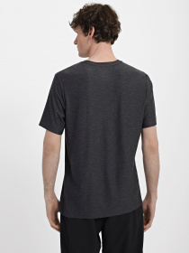 Футболка спортивная Skechers GO DRI All Day модель MTS360 BKCC Фото