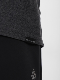 Спортивная футболка Skechers GO DRI All Day модель MTS360 BKCC Спортивная футболка Skechers GO DRI All Day модель MTS360 BKCC Фото