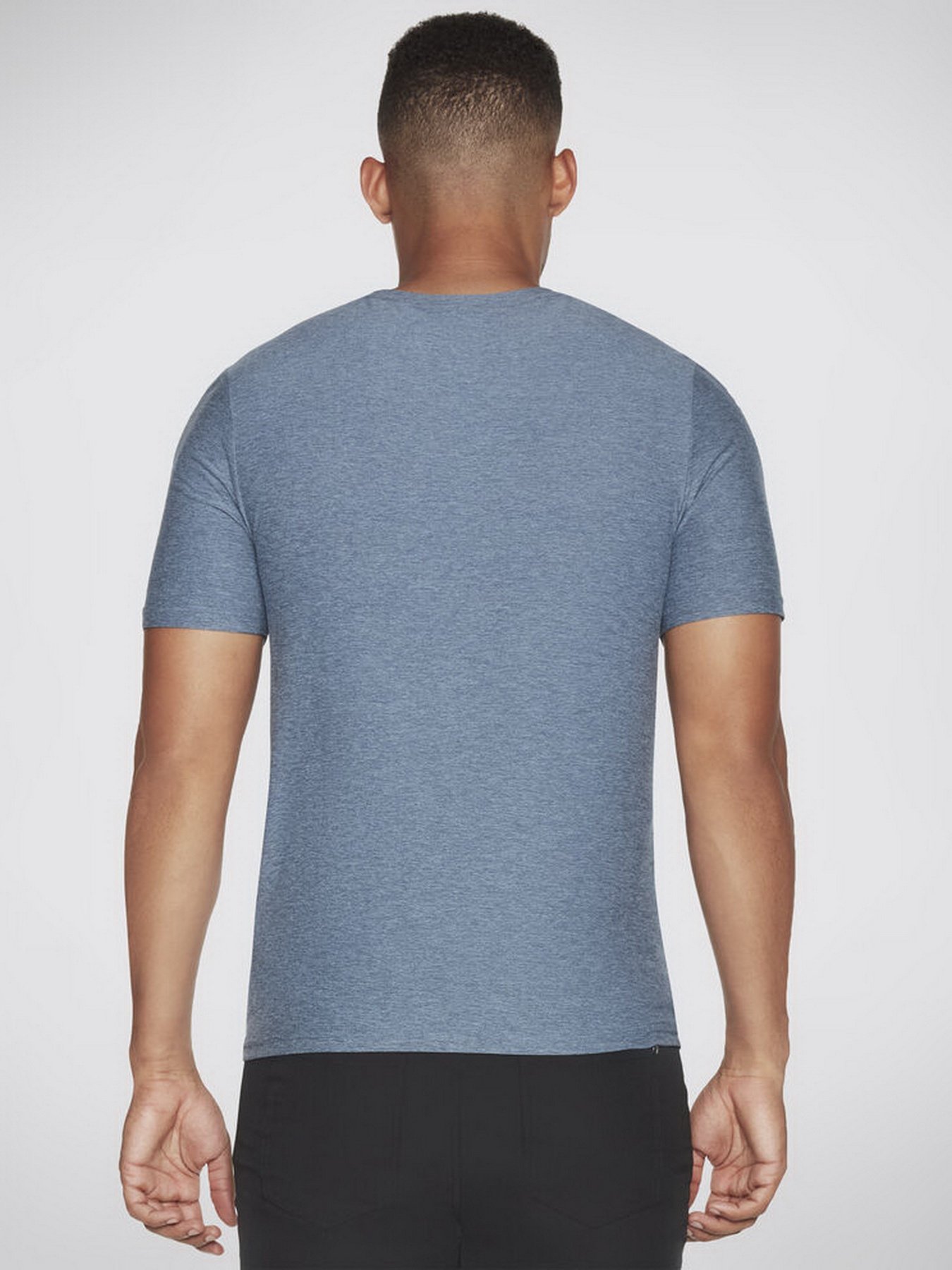 Футболка спортивная Skechers GO DRI All Day модель MTS360 BLGY Фото