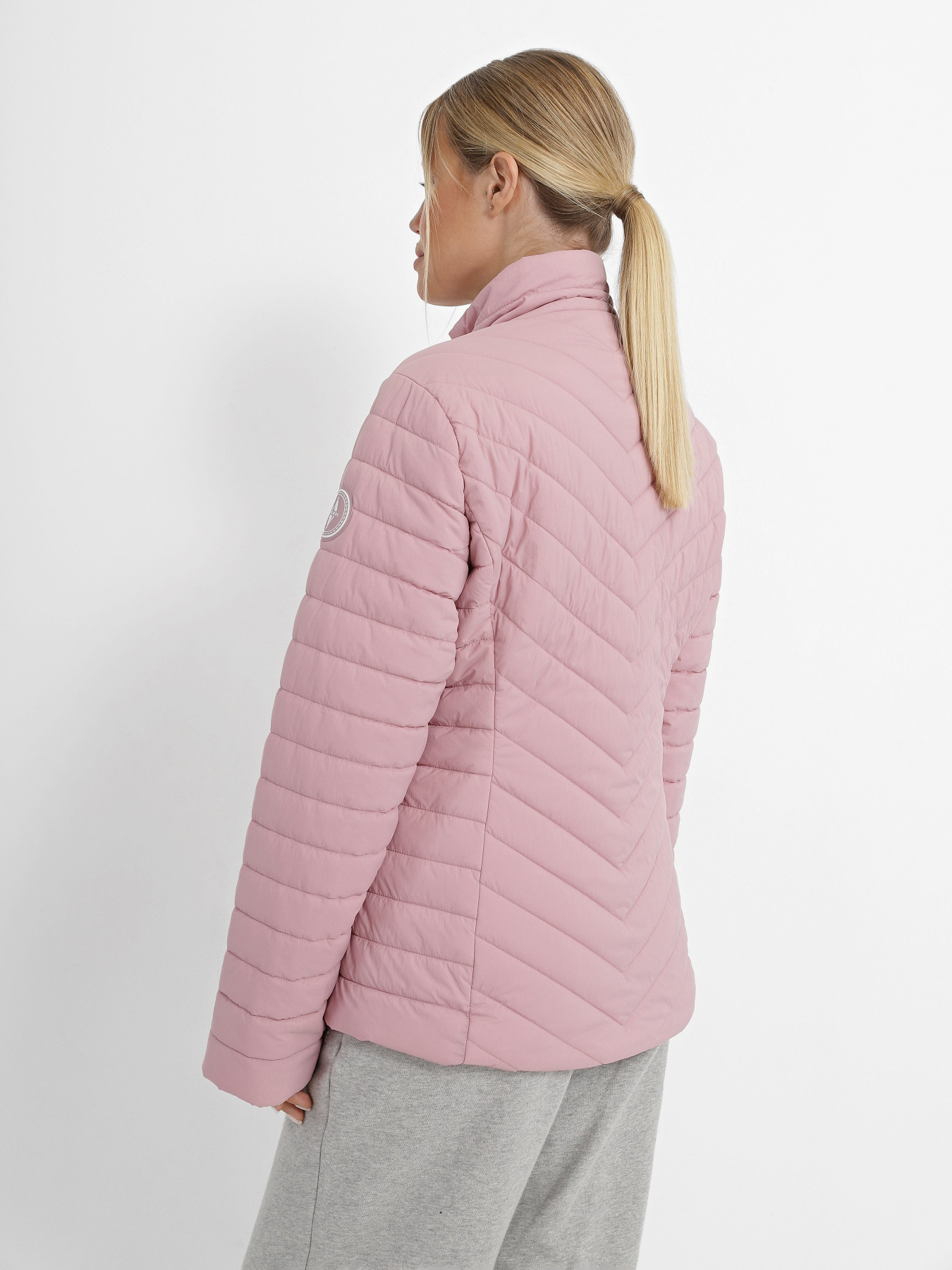 Демісезонна куртка Skechers Goshield Everyday модель JA6 PKLV Фото