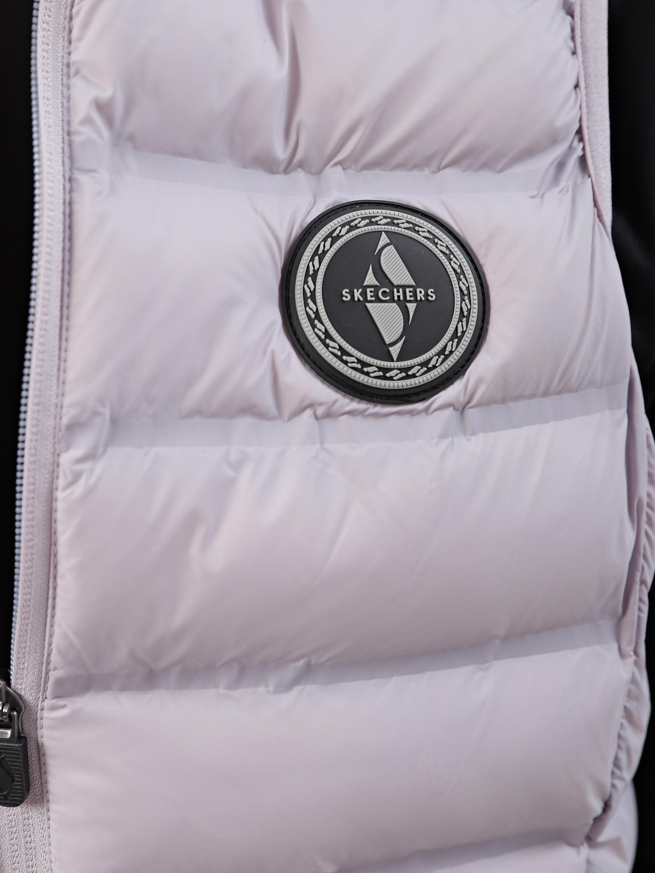 Жилет с утеплителем Skechers Blissful модель WJA304M LTLI Фото