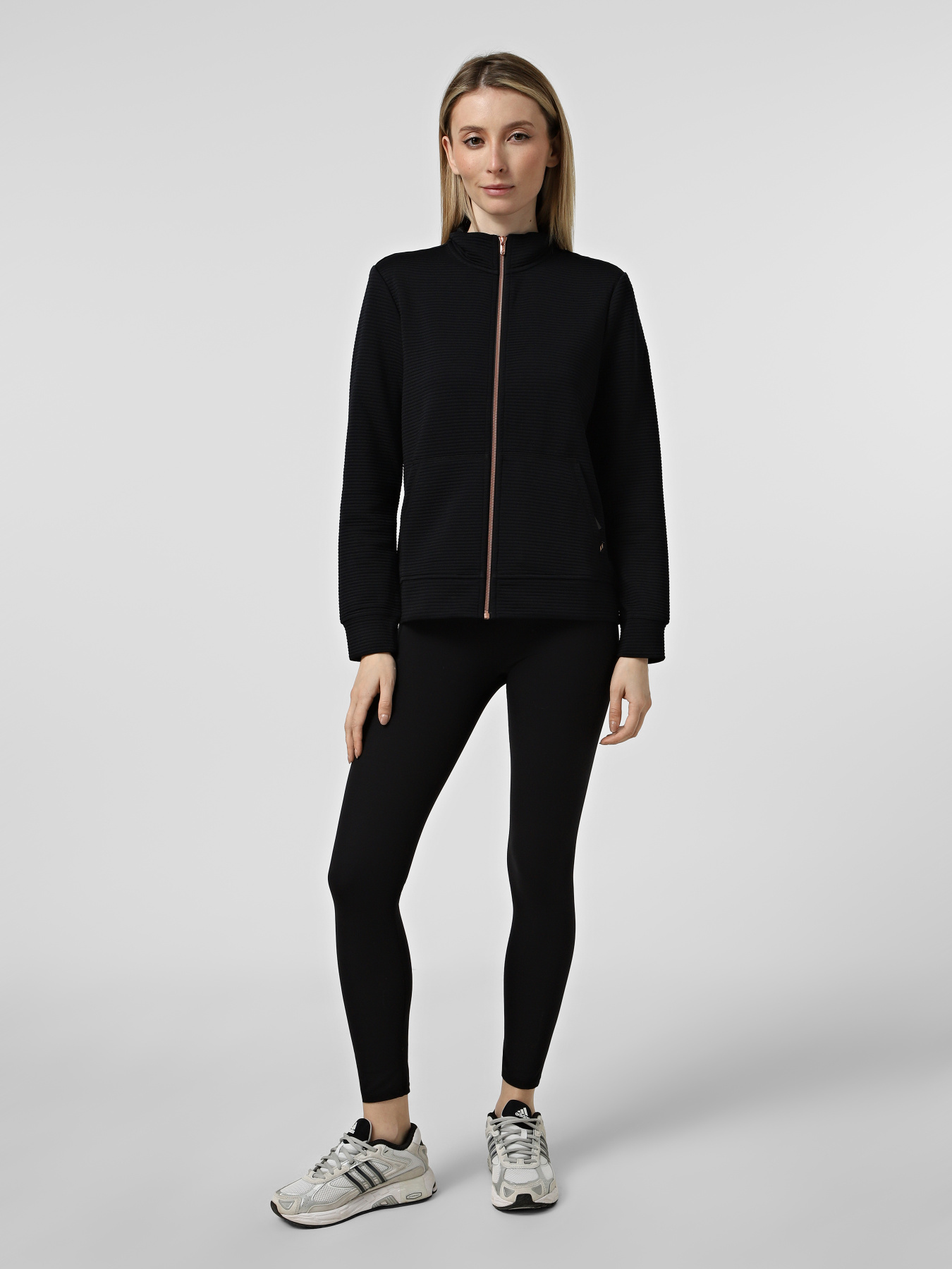 Спортивна кофта Skechers GO WALK Everywhere модель W3JA261 BLK Фото