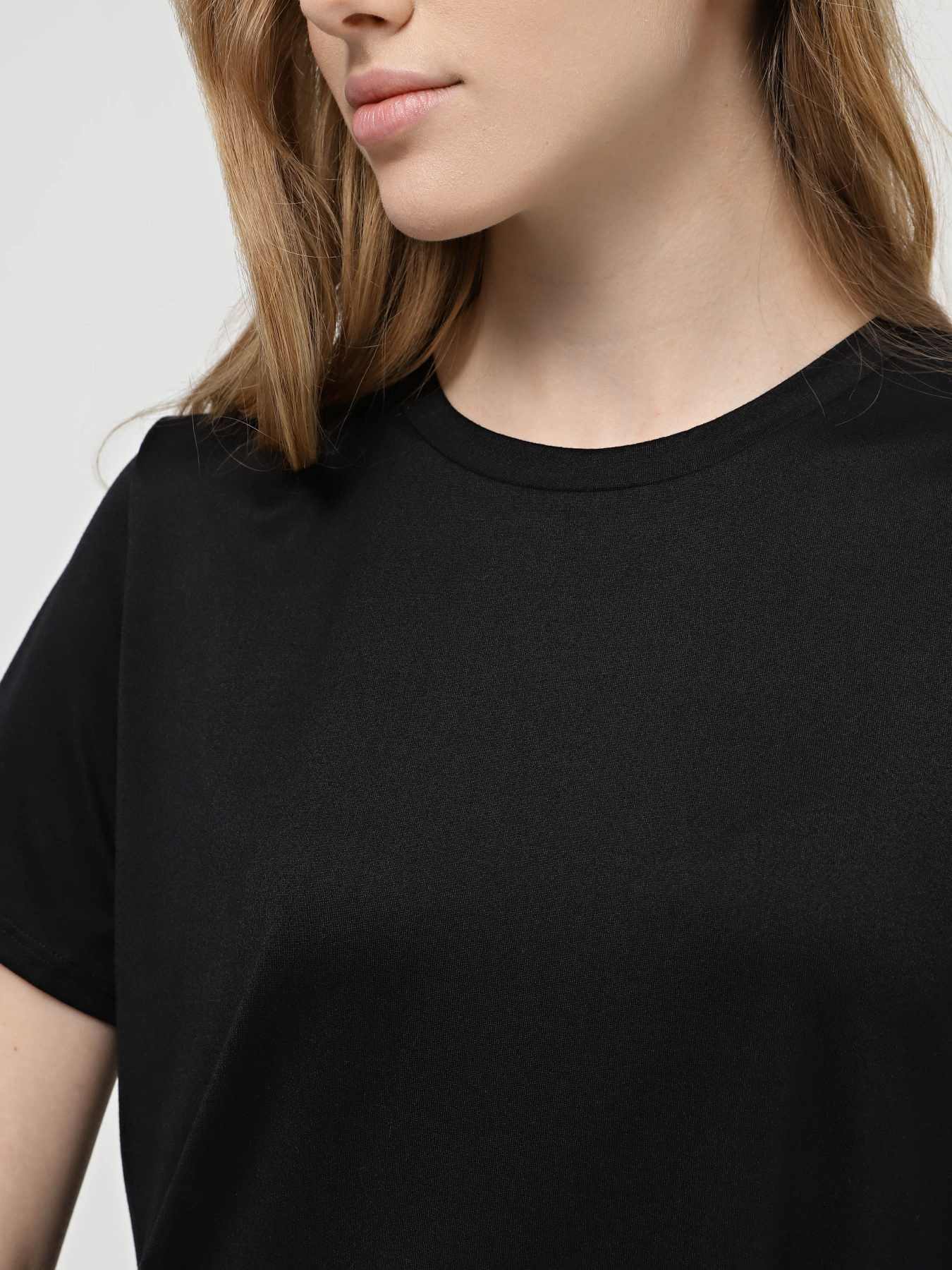 Футболка Skechers Go Dri Swift модель TS104 BLK Фото