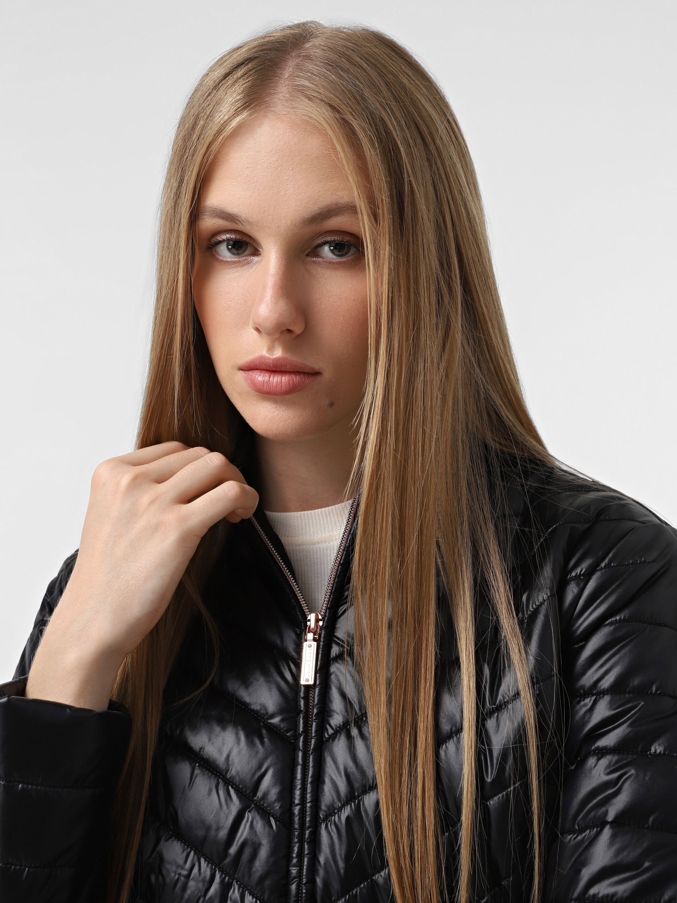 Демисезонная куртка Skechers Goshield Shine модель JA150 BLK Фото