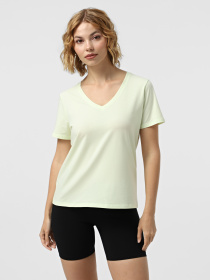 Футболки і поло Skechers PIMA V-NECK TEE модель TP130 LGLM Фото
