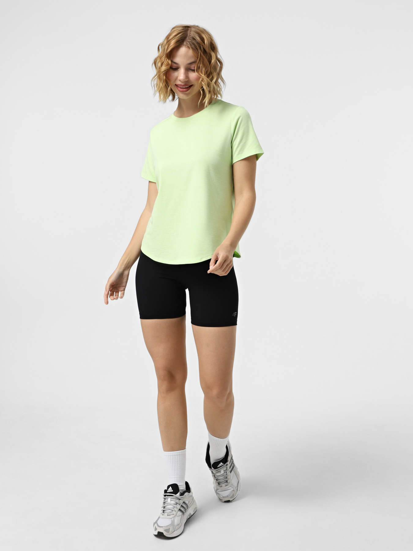 Футболка Skechers Go Dri Swift модель TS104 LGLM Фото