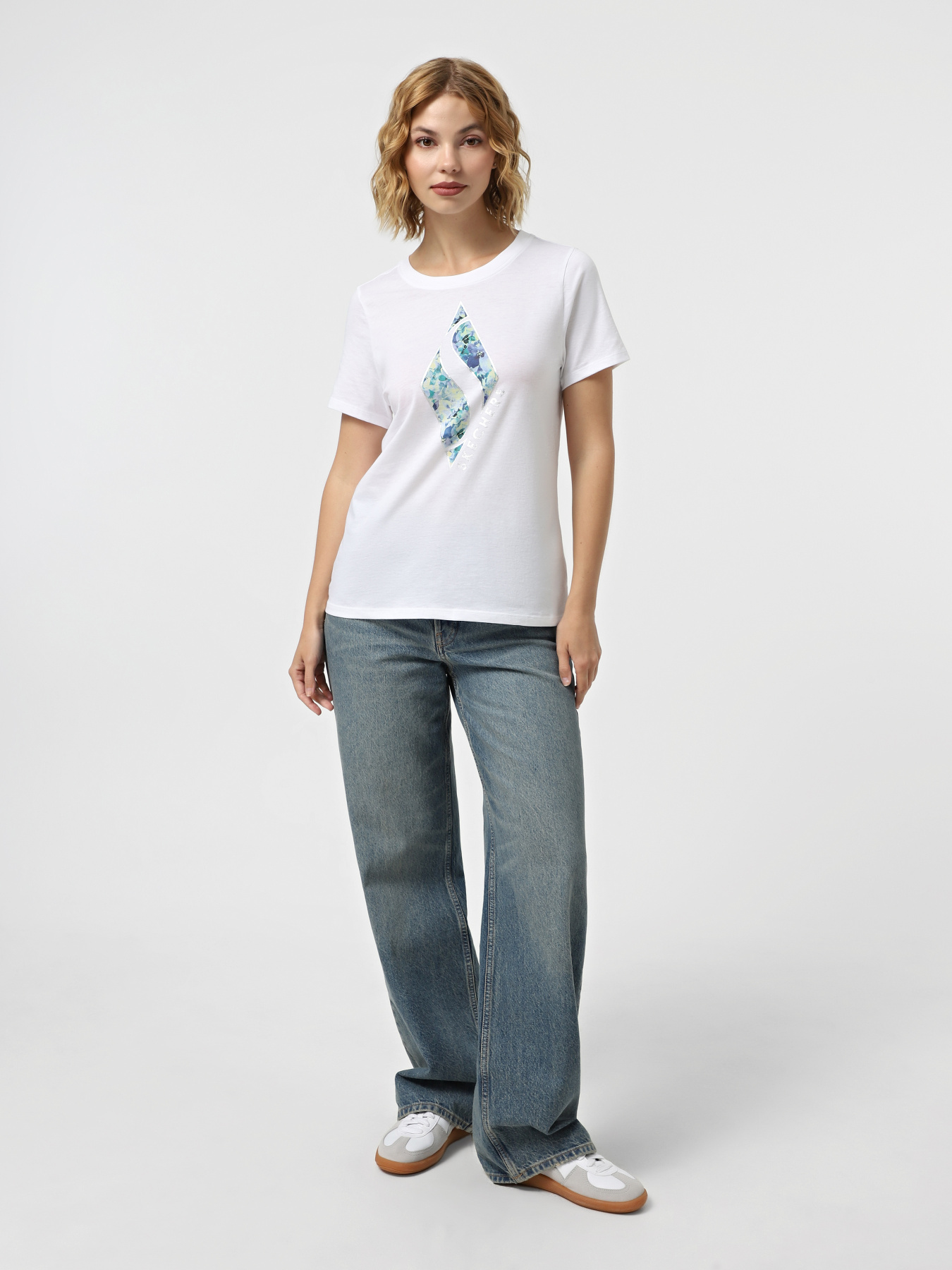 Футболка Skechers Floral Diamond Classic модель TS181 WHT Фото