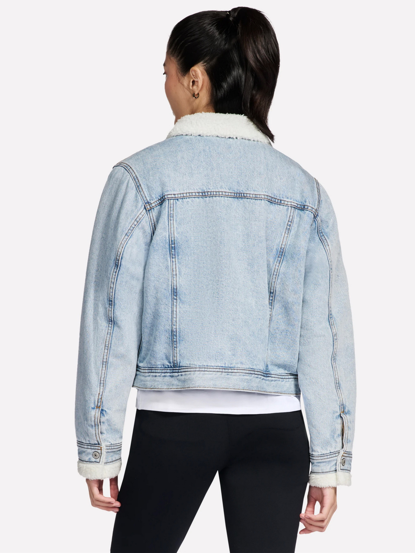 Джинсова куртка Skechers модель JA240 DNTP Фото