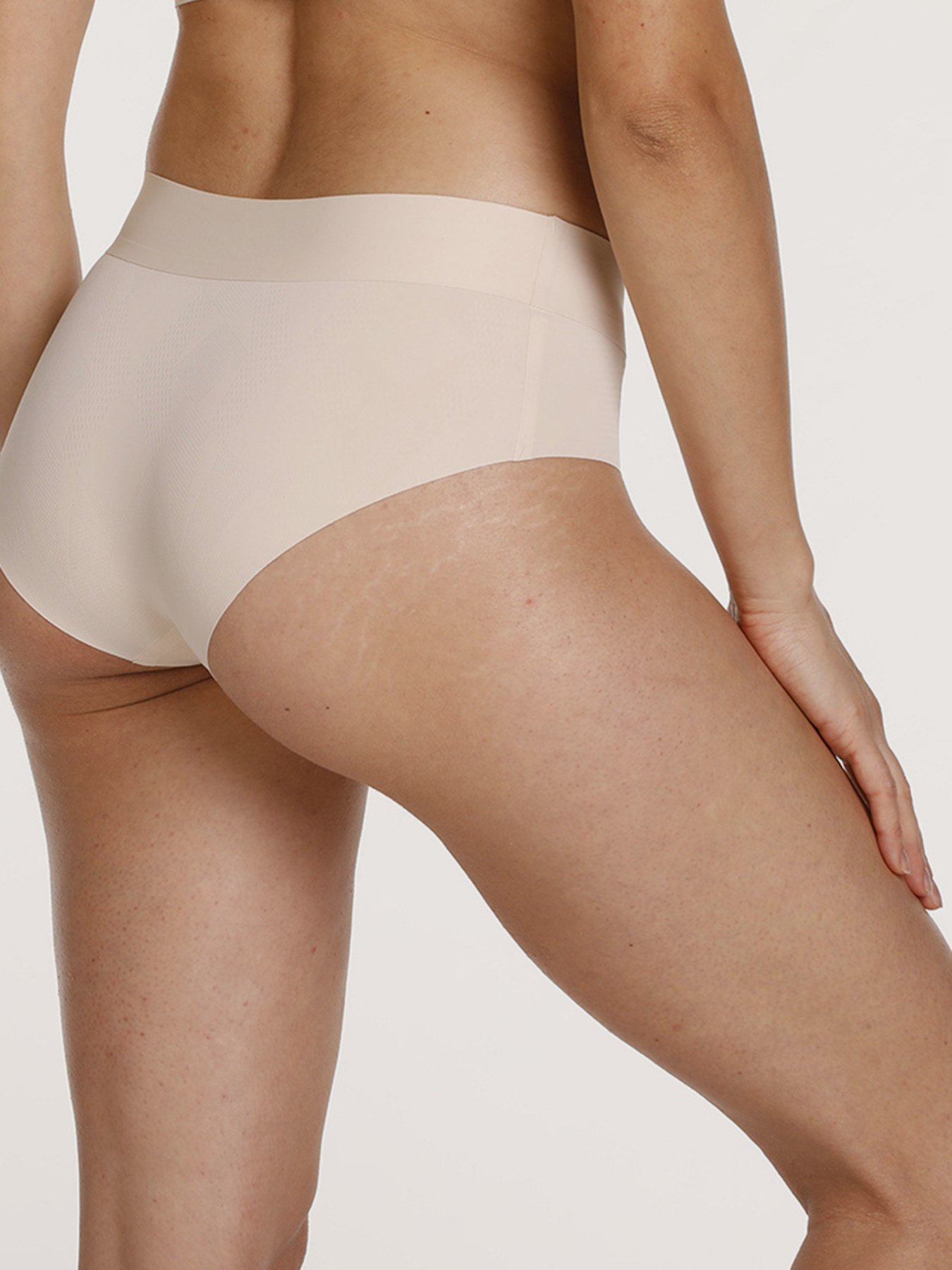 Трусы Lama модель POL5009BI-06 Жіночі трусики-skin Фото