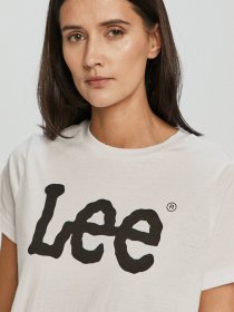 Футболка Lee Logo модель L42UER12 Футболка Lee Logo модель L42UER12 Фото