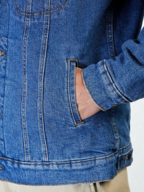 Джинсовая куртка Lee модель L87AMWGV Джинсовая куртка Lee модель L87AMWGV Фото