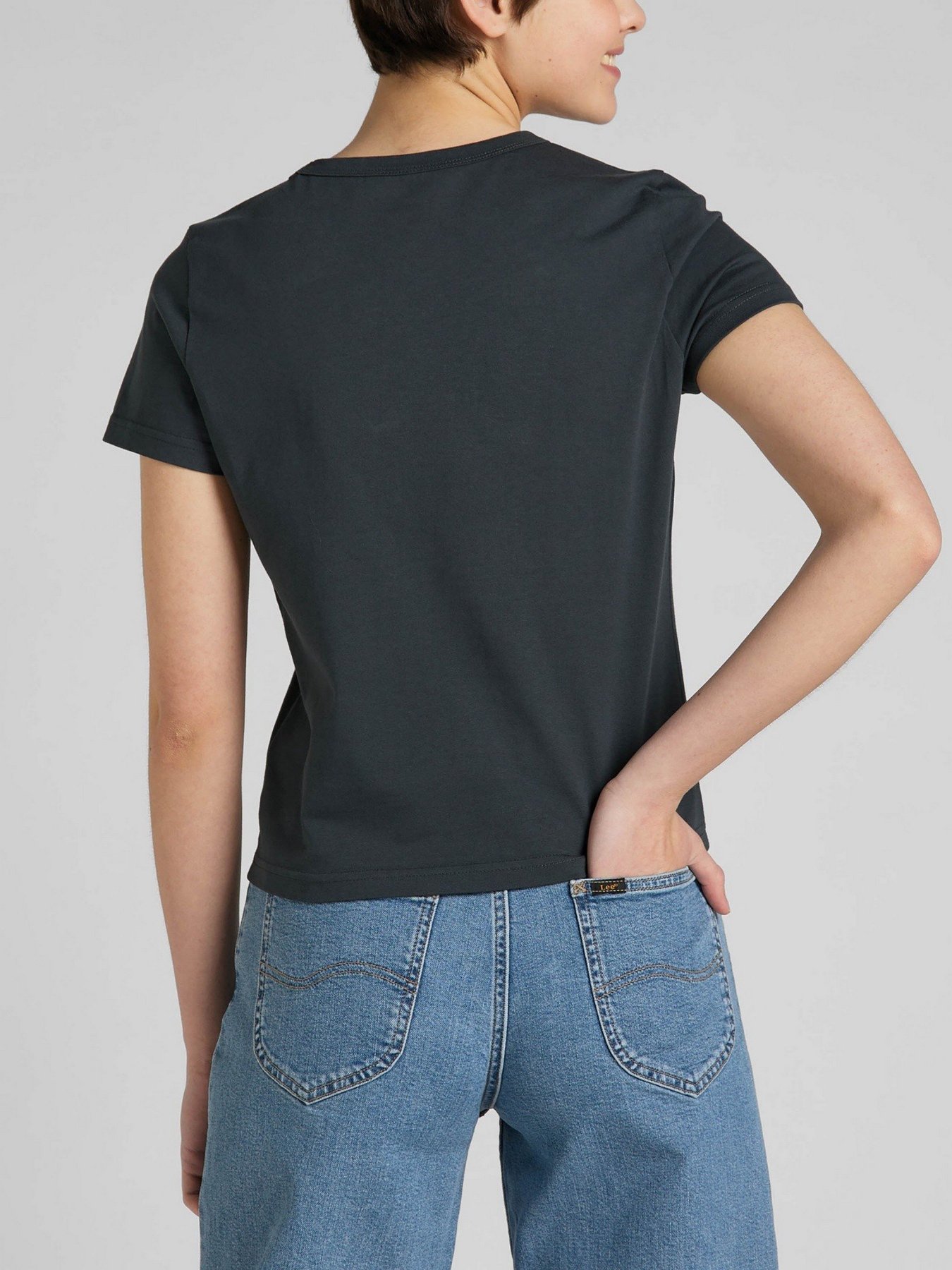 Футболка Lee модель L44TET30 Футболка Lee модель L44TET30 Фото