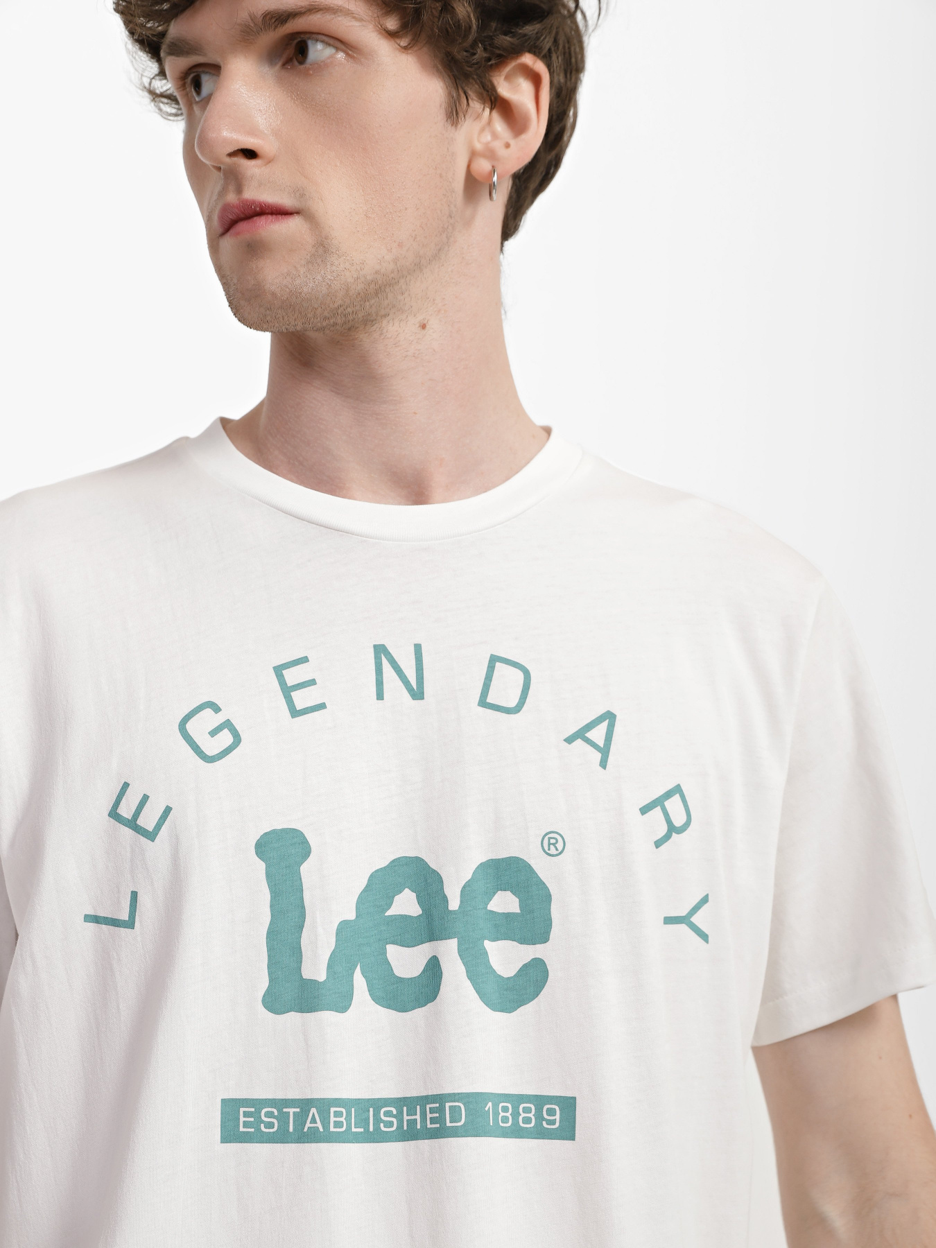 Футболка Lee Legendary модель LL55FQNQ Футболка Lee Legendary модель LL55FQNQ Фото