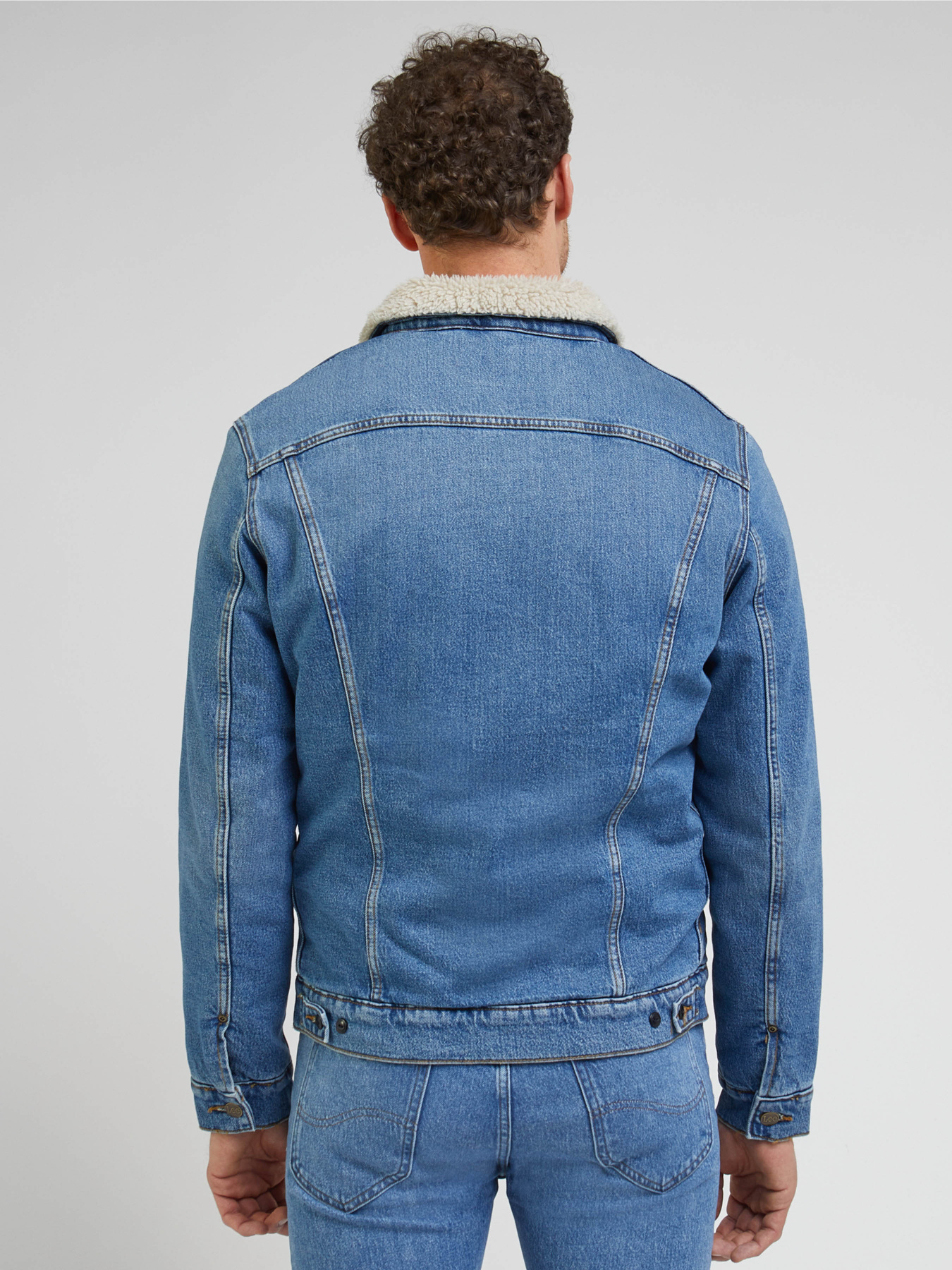 Джинсовая куртка Lee Sherpa модель 112341639 Фото