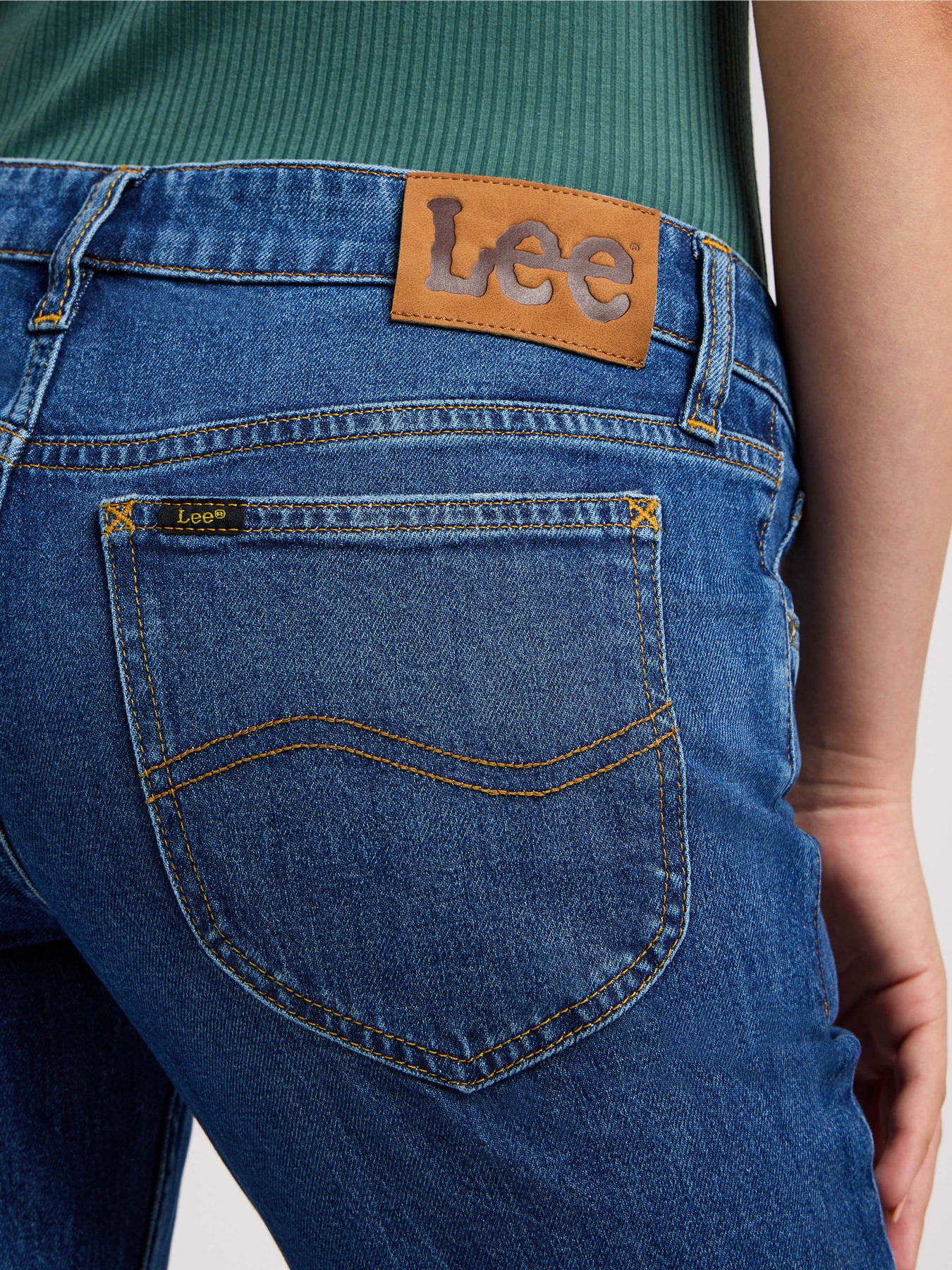 Джинси кльош Lee Jessica модель 112349548 Фото