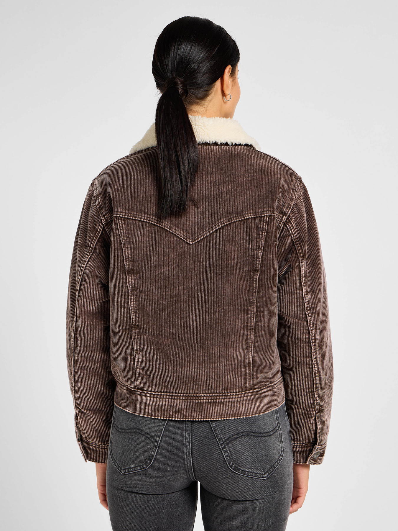 Wrangler модель 112355142 Wrangler модель 112355142 Фото