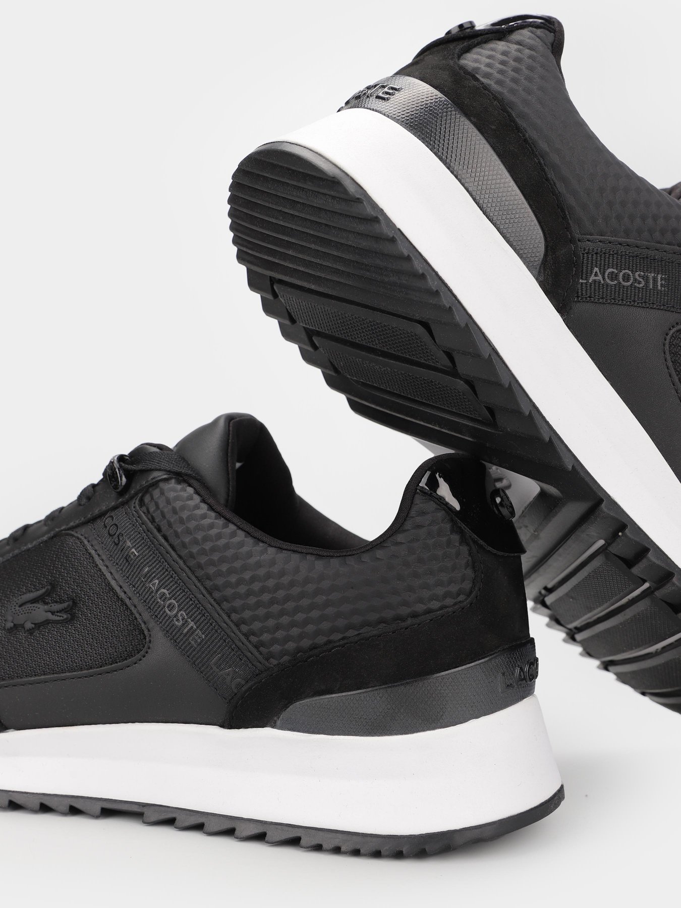 Кросівки Lacoste Joggeur модель 743SMA003202H Фото