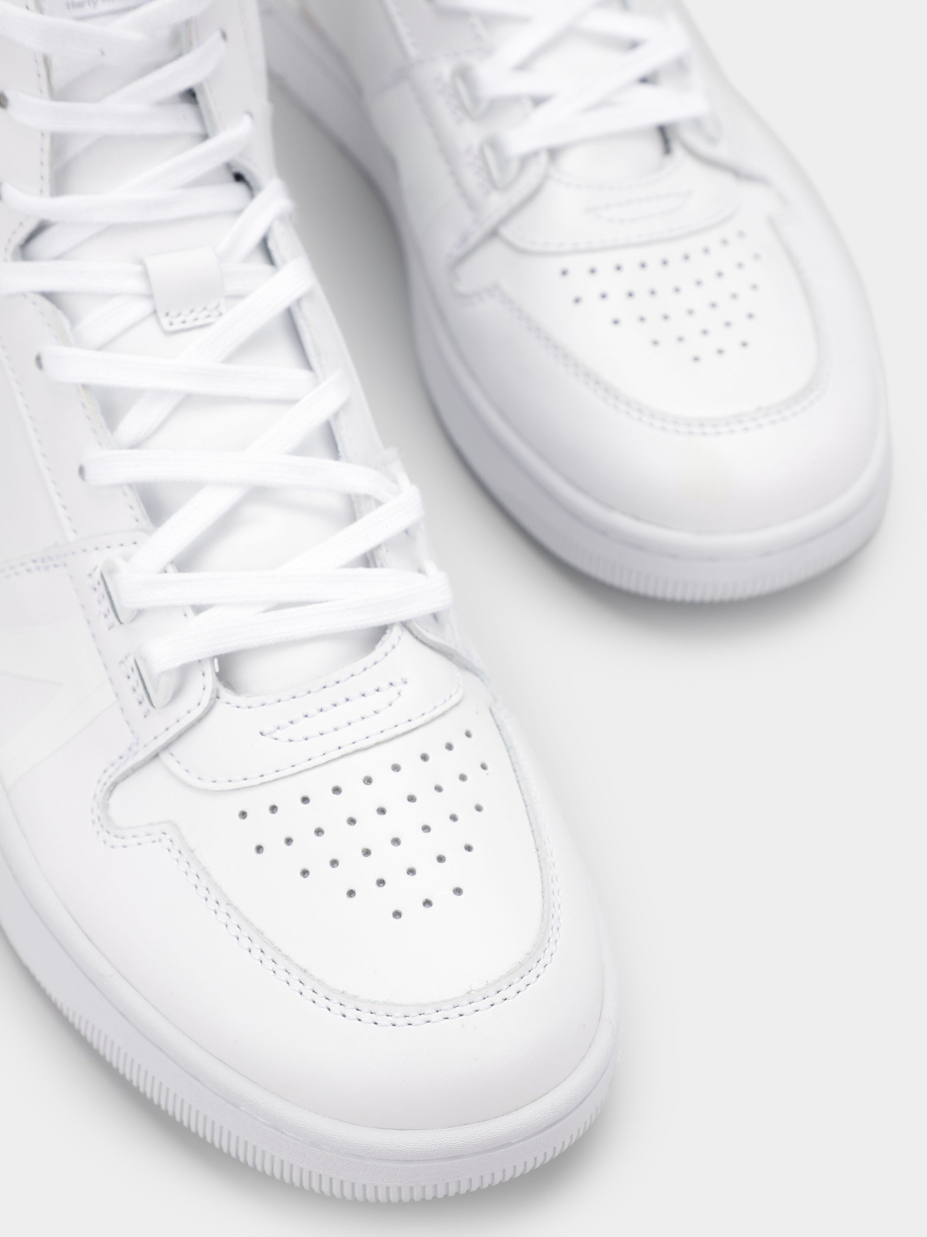 Кеды высокие Lacoste L001 модель 746SMA003221G Фото