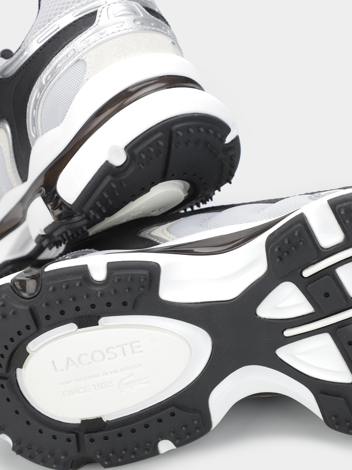 Кроссовки повседневные Lacoste L003 2K24 модель 747SMA0013GS2 Фото