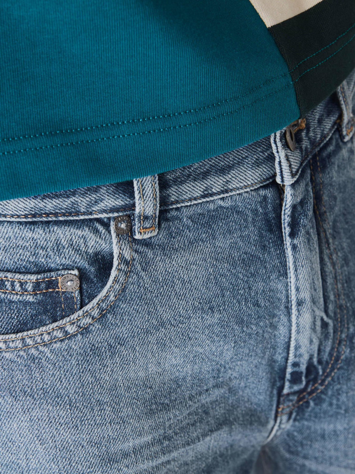 Шорти джинсові Lacoste модель FH9722MK9 Фото