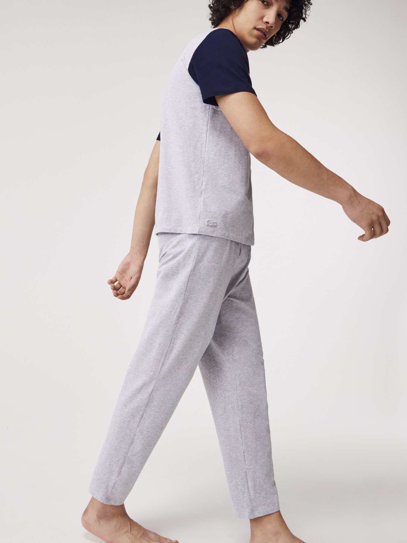 Пижама Lacoste модель 4H99254TY Фото