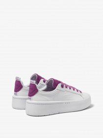 Кеди низькі Lacoste Carnaby Plat 123 1 модель 745SFA0040Z54 Кеди низькі Lacoste Carnaby Plat 123 1 модель 745SFA0040Z54 Фото