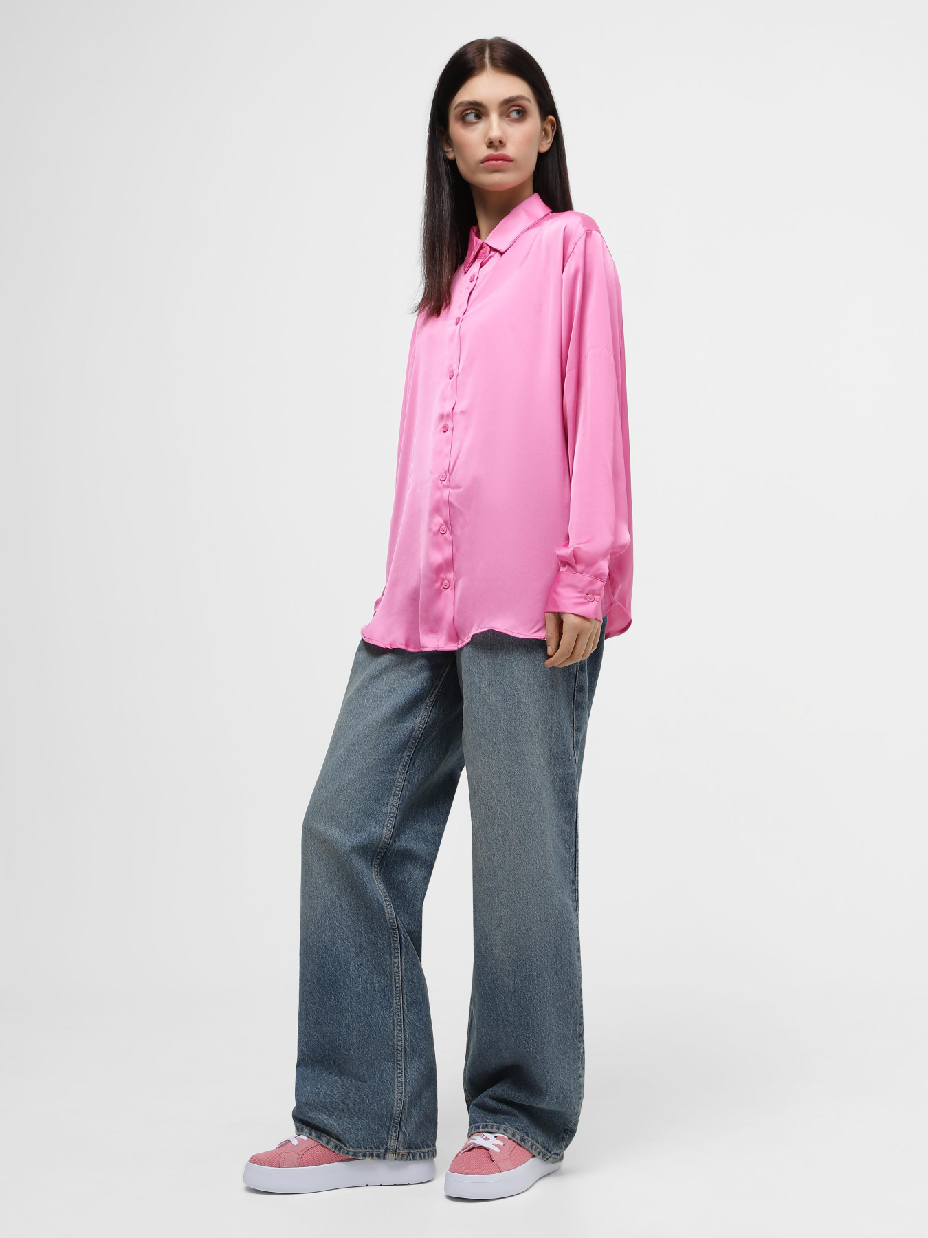 Кеды низкие Lacoste Carnaby Plat Lt модель 747SFA0084F50 Фото