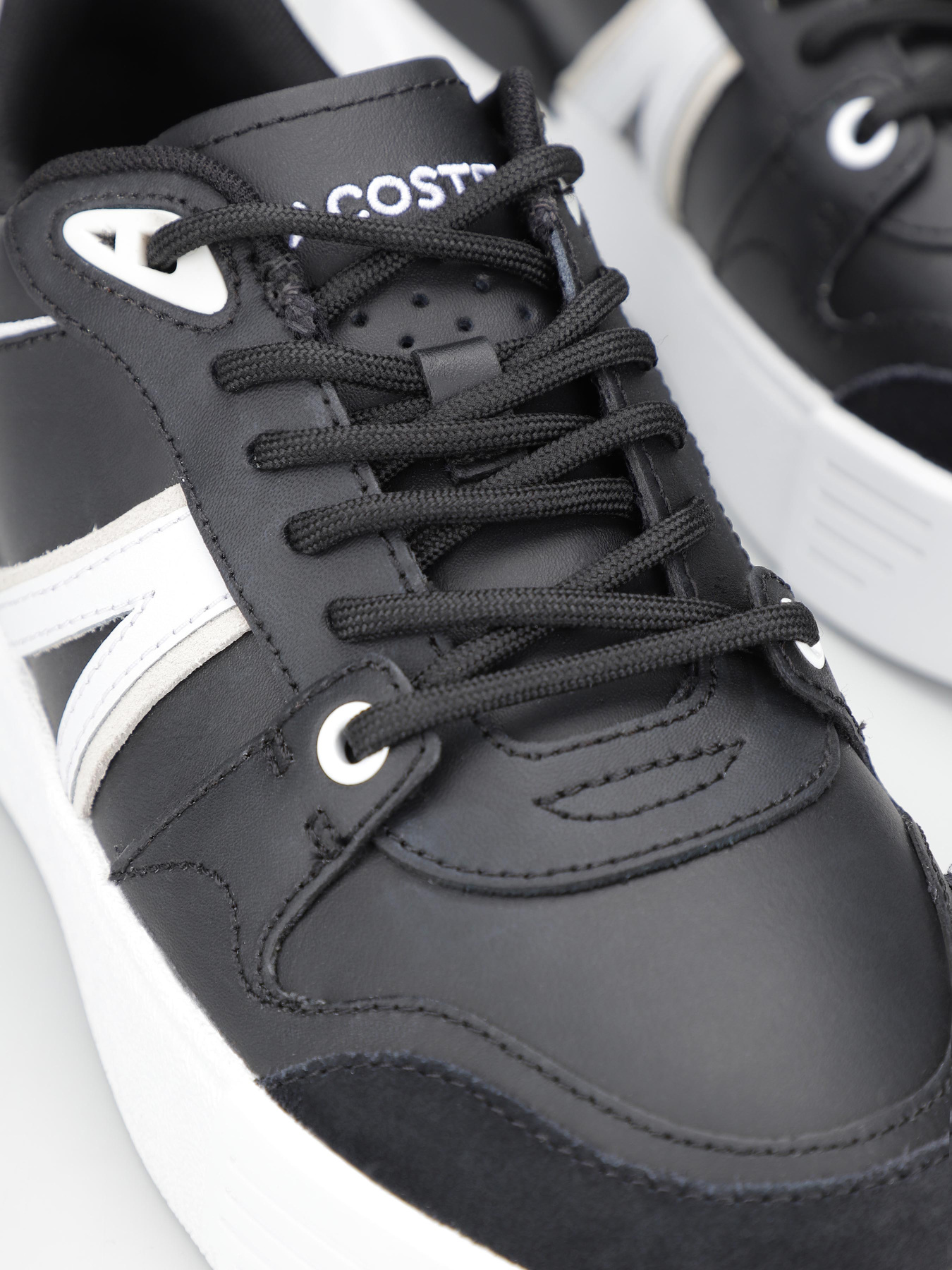 Кеды низкие Lacoste L002 модель 747SFA0055454 Фото