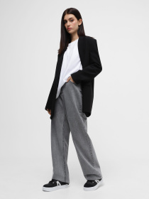 Кеды низкие Lacoste L002 модель 747SFA0055454 Фото