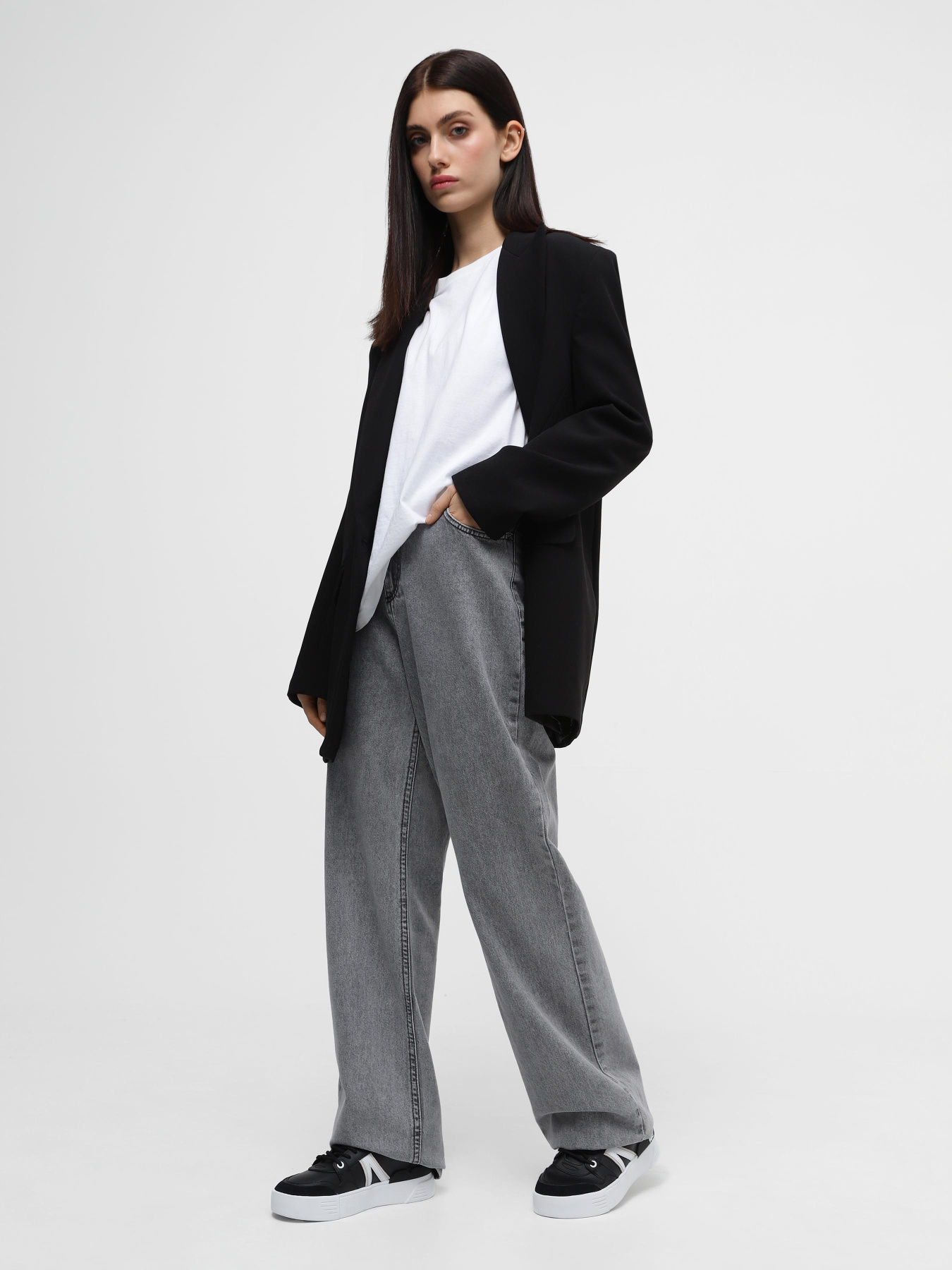 Кеды низкие Lacoste L002 модель 747SFA0055454 Фото